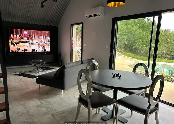 Vip Refuge * Cazillac